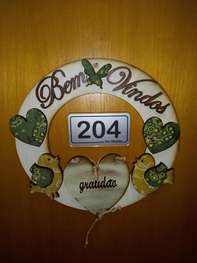 Gramado - Apartamento Aconchegante Com Lareira E Churrasqueira Bagian luar foto