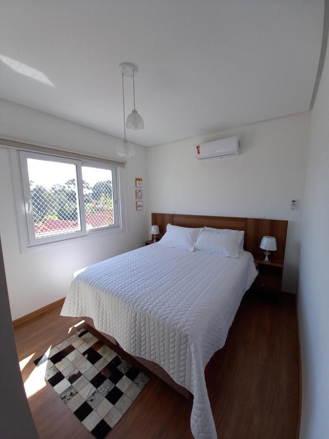 Gramado - Apartamento Aconchegante Com Lareira E Churrasqueira Bagian luar foto