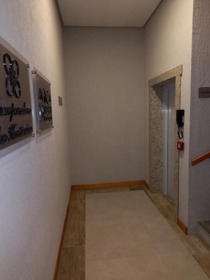 Gramado - Apartamento Aconchegante Com Lareira E Churrasqueira Bagian luar foto