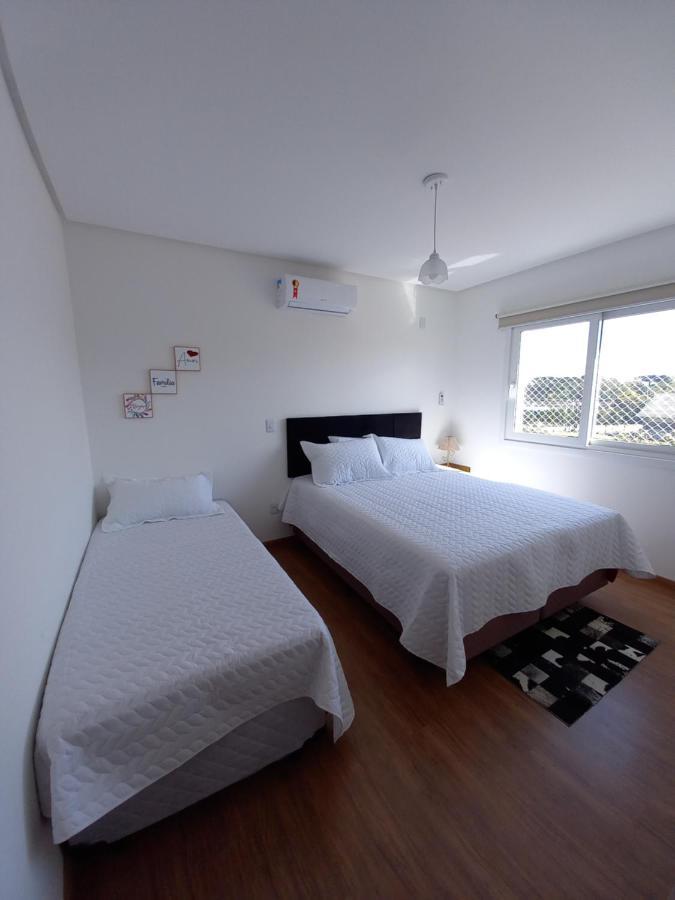 Gramado - Apartamento Aconchegante Com Lareira E Churrasqueira Bagian luar foto